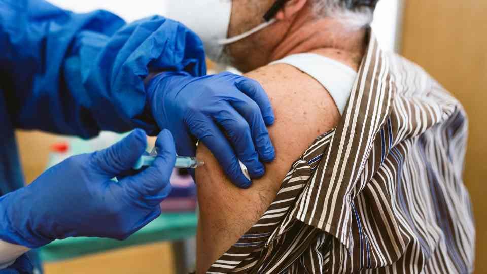 Private Covid Vaccination in the UK A Complete Guide to Booster Protection and Long Term Immunity